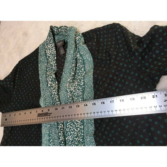 Travelers Chico's Size 1 Shawl Collar Cardigan Sweater Crinkle Knit Lightweight - Picture 3 of 9